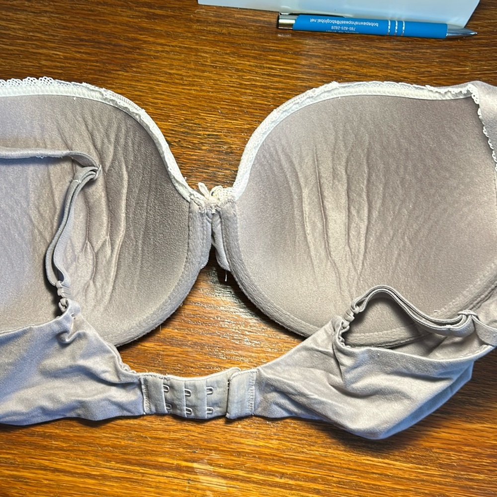 3/$25 Victoria Secret Body by Victoria Perfect Fit Pad Underwire Bra.Sz 36D - Picture 3 of 8